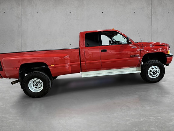 Dodge RAM 2 of 6