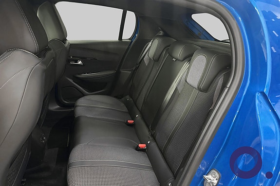 Peugeot e-208 11 of 18