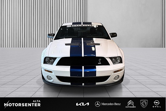Ford Mustang 3 of 30