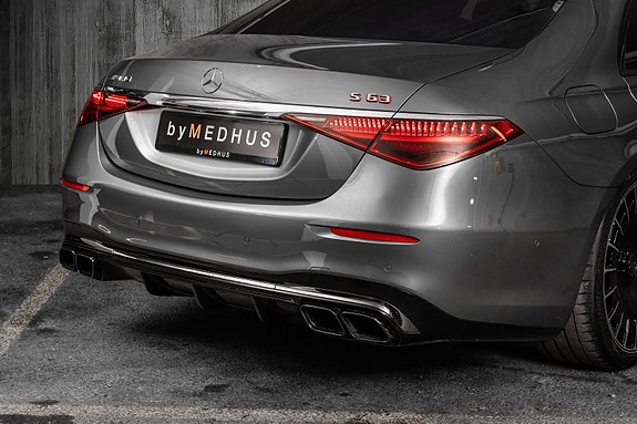 Mercedes-Benz S63 3 of 30
