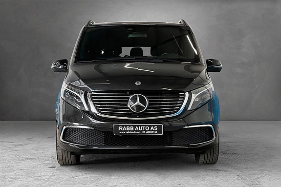 Mercedes-Benz EQV300 4 of 30