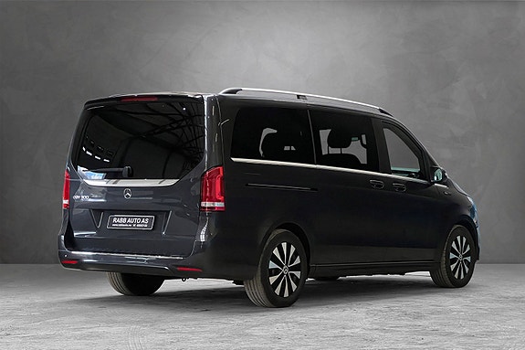 Mercedes-Benz EQV300 9 of 30