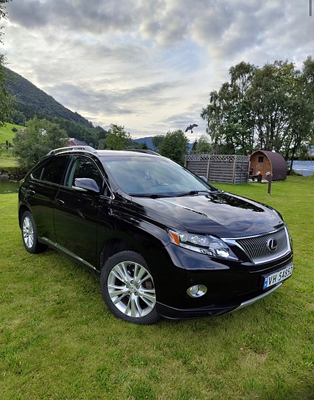 Lexus RX450h 3 of 20