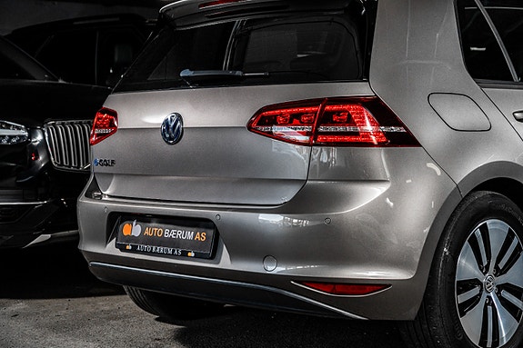 Volkswagen e-Golf VII 6 of 28