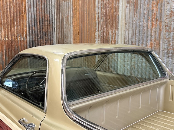 Ford Ranchero 15 of 30
