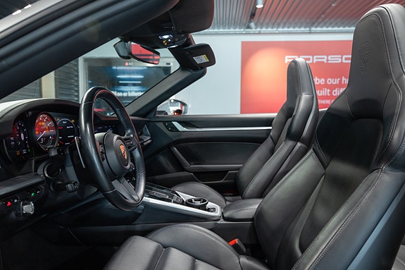 Porsche 911 19 of 30