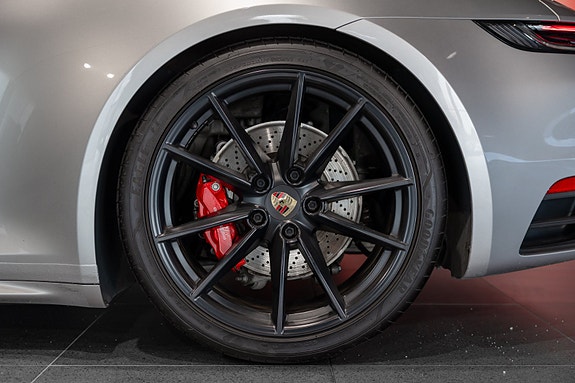 Porsche 911 13 of 30