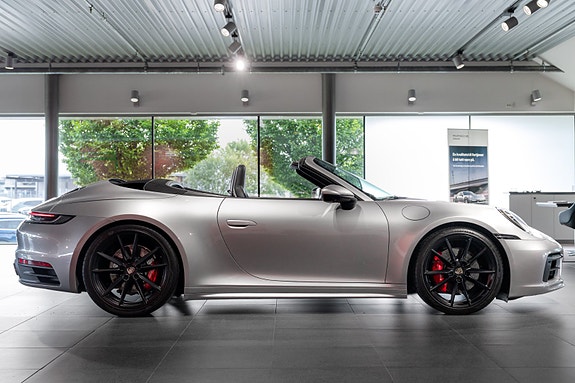 Porsche 911 7 of 30