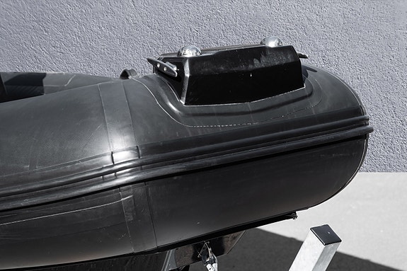 Brig Eagle 4 Black Edition M/ 20HK Merc/Tilt 4 of 30