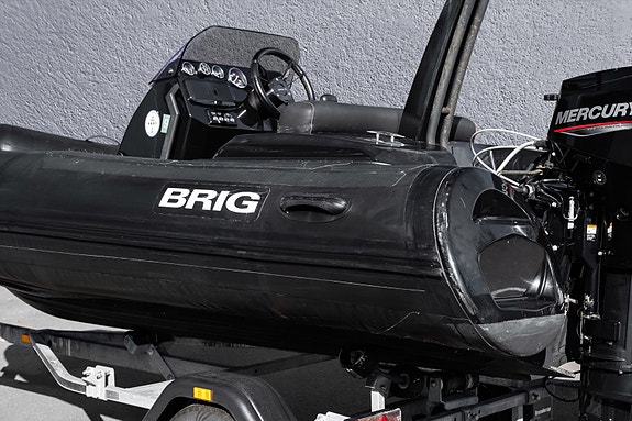 Brig Eagle 4 Black Edition M/ 20HK Merc/Tilt 14 of 30