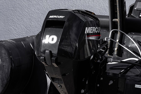 Brig Eagle 4 Black Edition M/ 20HK Merc/Tilt 18 of 30