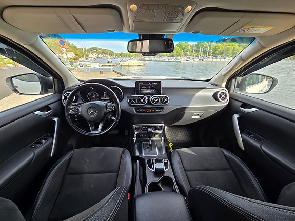 Mercedes-Benz X250 d 22 of 26