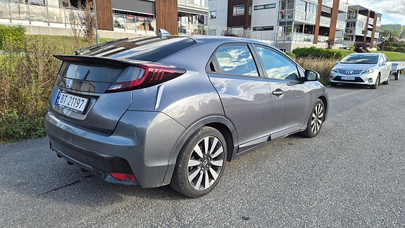 Honda Civic 4 of 10