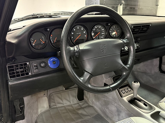 Porsche 911 19 of 27