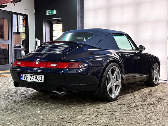 Porsche 911 4 of 27