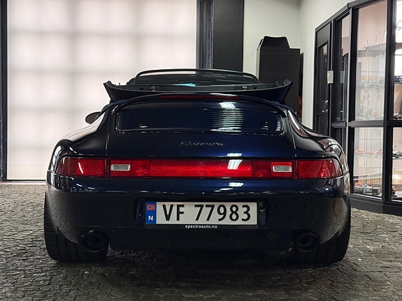Porsche 911 11 of 27