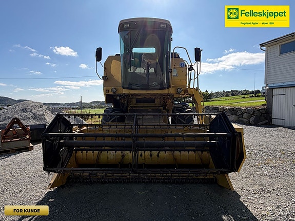 New Holland TC54 3 of 11