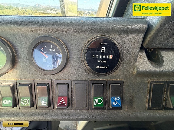 New Holland TC54 7 of 11