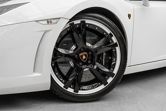Lamborghini Gallardo 15 of 30