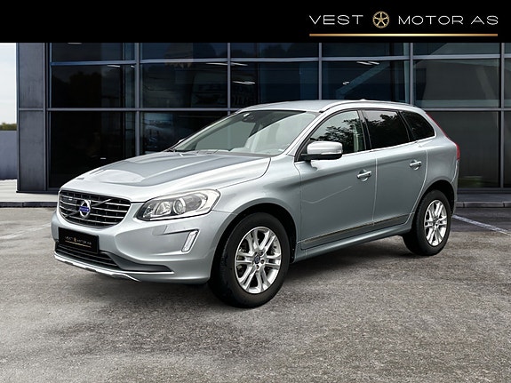 Volvo XC60 3 of 30