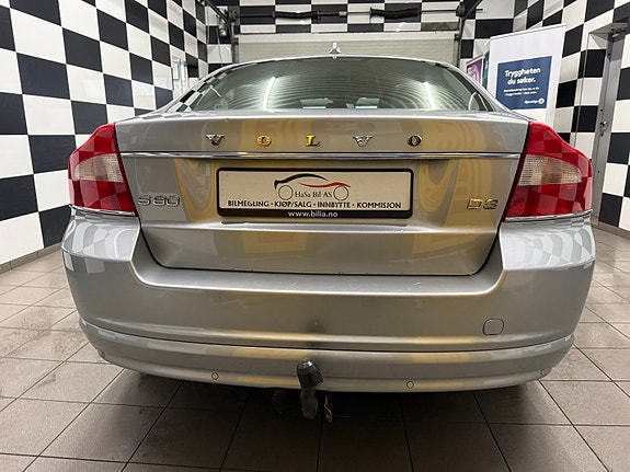 Volvo S80 9 of 30
