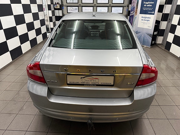 Volvo S80 10 of 30