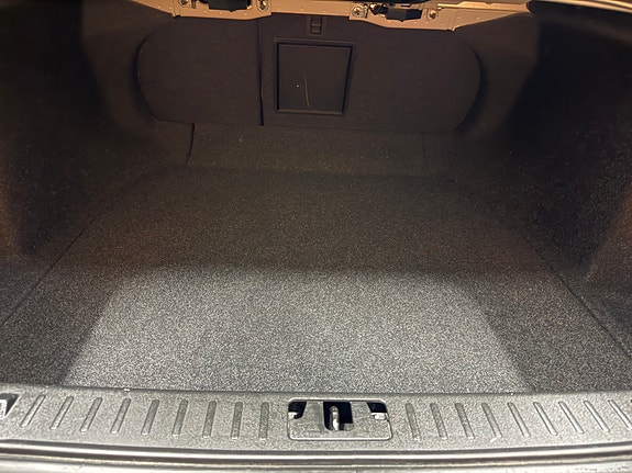 Volvo S80 14 of 30