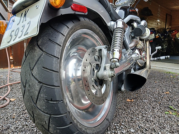 Harley-Davidson V-ROD TURBO 7 of 23