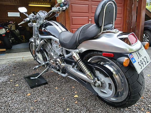 Harley-Davidson V-ROD TURBO 14 of 23