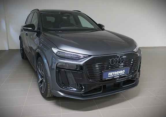 Audi Q6 e-tron 3 of 14