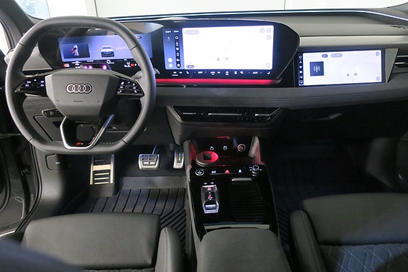 Audi Q6 e-tron 11 of 14