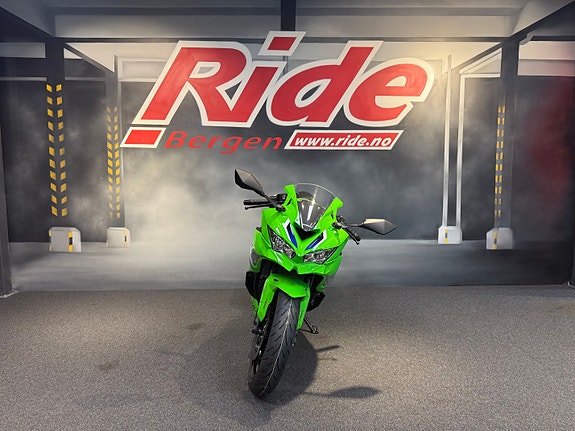 Kawasaki ZX-4RR 6 of 14