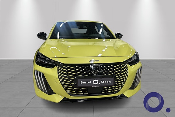Peugeot e-208 9 of 18