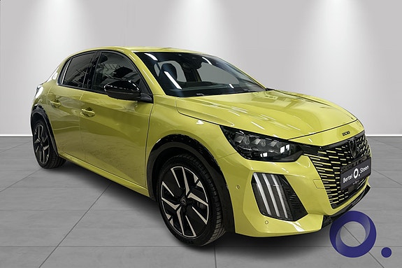 Peugeot e-208 8 of 18