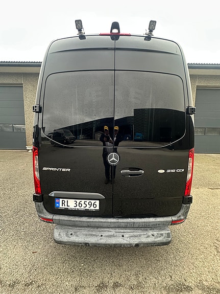 Mercedes-Benz Sprinter 4 of 13