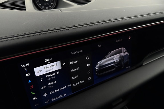 Porsche Macan 17 of 28