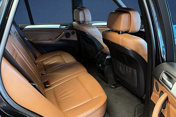 BMW X5 13 of 20