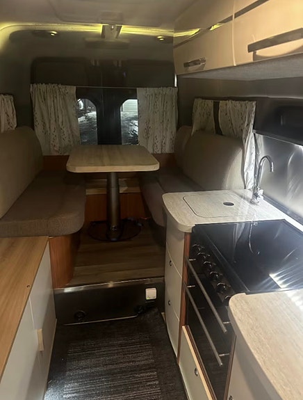 Mercedes-Benz Sprinter 515 18 of 21