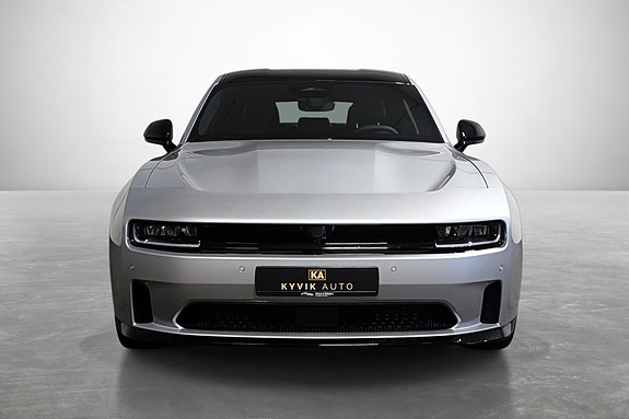 Dodge Charger 3 of 24