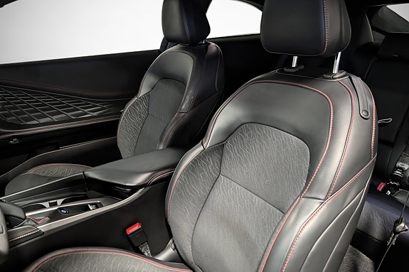 Dodge Charger 9 of 24