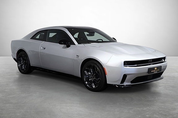 Dodge Charger 4 of 24