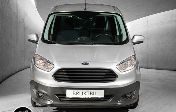 Ford Transit Courier 3 of 16