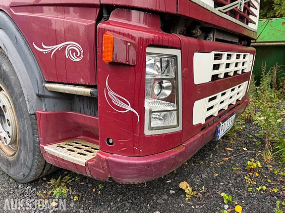 Volvo FM330 12 of 30