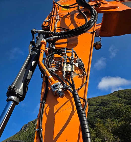 Doosan Dx300lc 5 of 9