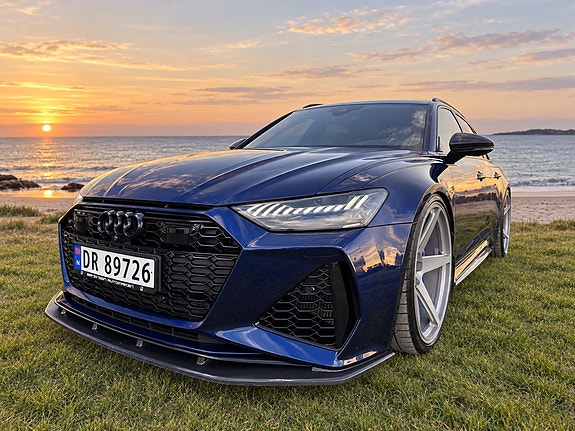 Audi RS6 2 of 30