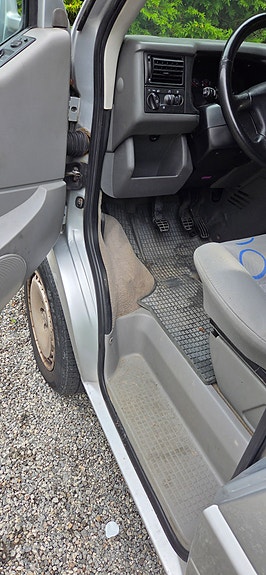 Volkswagen Multivan 22 of 30