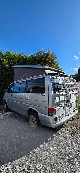 Volkswagen Multivan 15 of 30