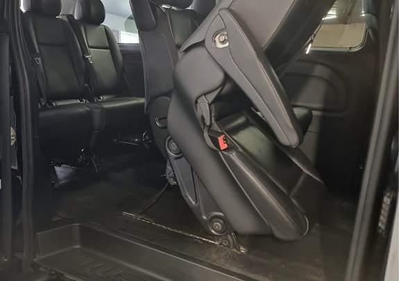 Mercedes-Benz Vito 119 30 of 30