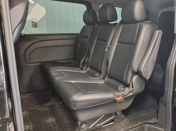 Mercedes-Benz Vito 119 23 of 30