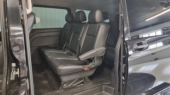 Mercedes-Benz Vito 119 24 of 30